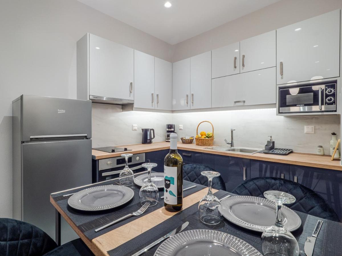 M&K - Maria'S Stylish Apartment Near Alykes Beach Corfu  Екстер'єр фото