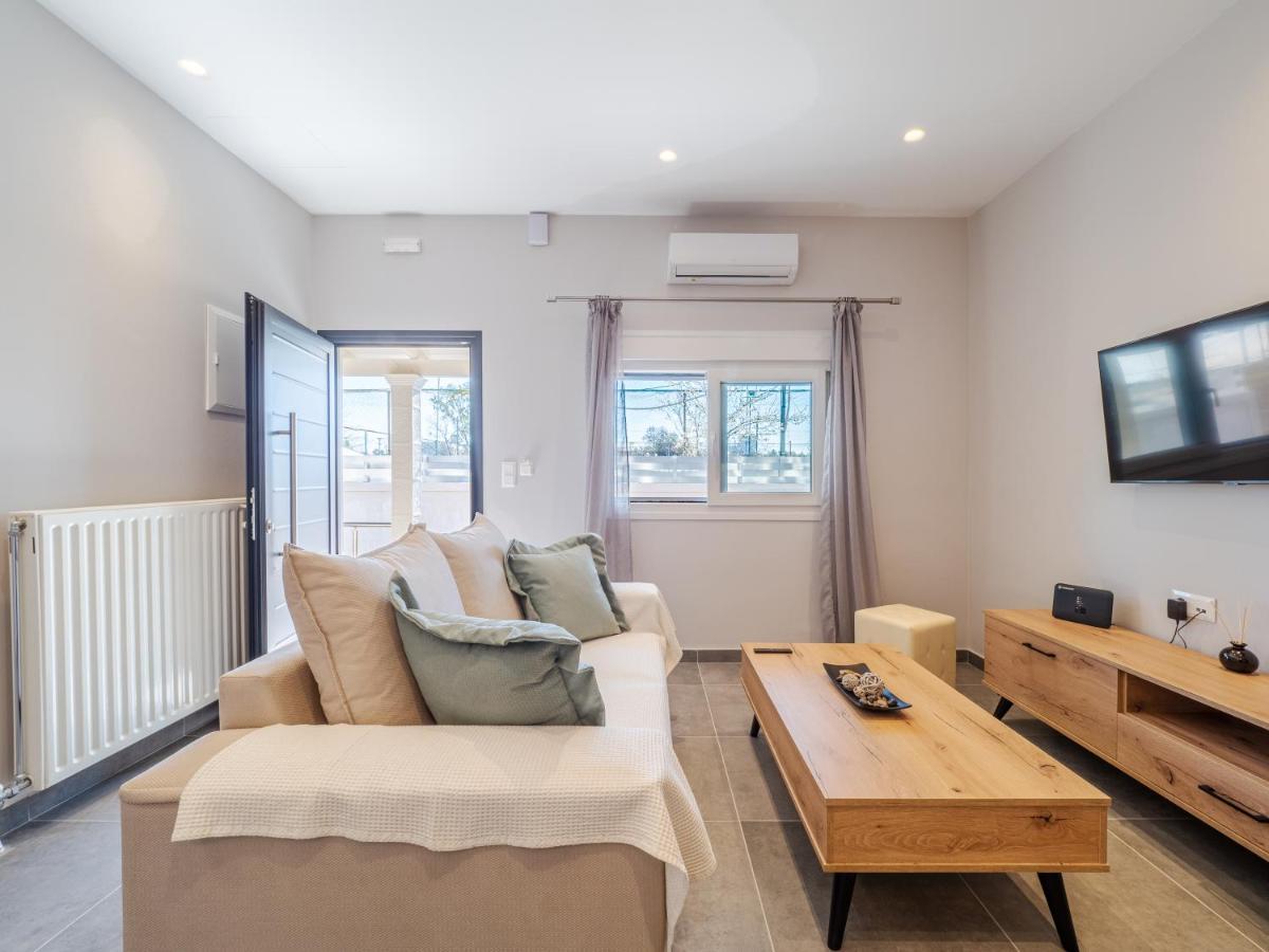 M&K - Maria'S Stylish Apartment Near Alykes Beach Corfu  Екстер'єр фото